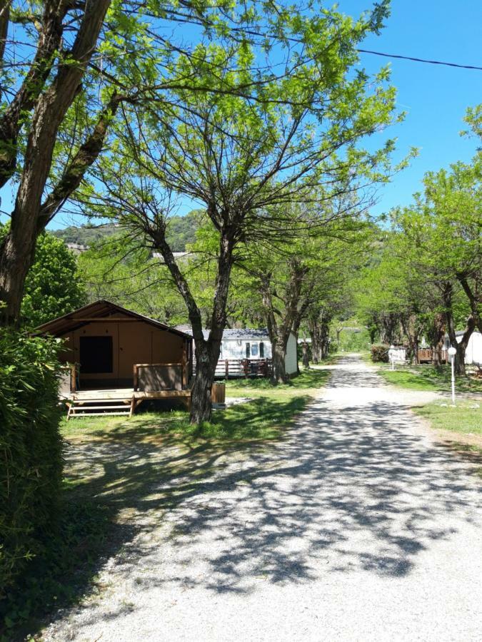 Camping La Boheme Hotel Tournon-sur-Rhone Bagian luar foto